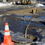 Une conduite d’aqueduc de 16 po cède rue Berri