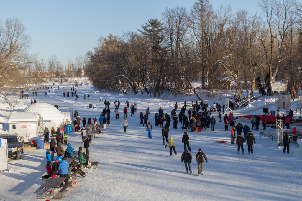 La rivière l'Assomption, située à Joliette, mesure près de 9 Km.